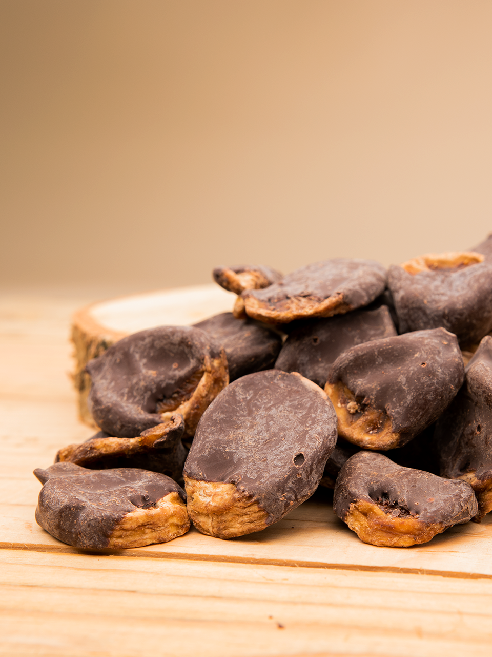 lebenskraftpur-bio-schoko-banane-getrocknet-snack image 4