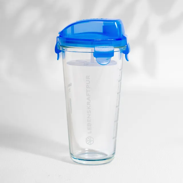 lebenskraftpur-shaker-400-ml-glas-shaker-mit-sieb-und-ml-skala image 1